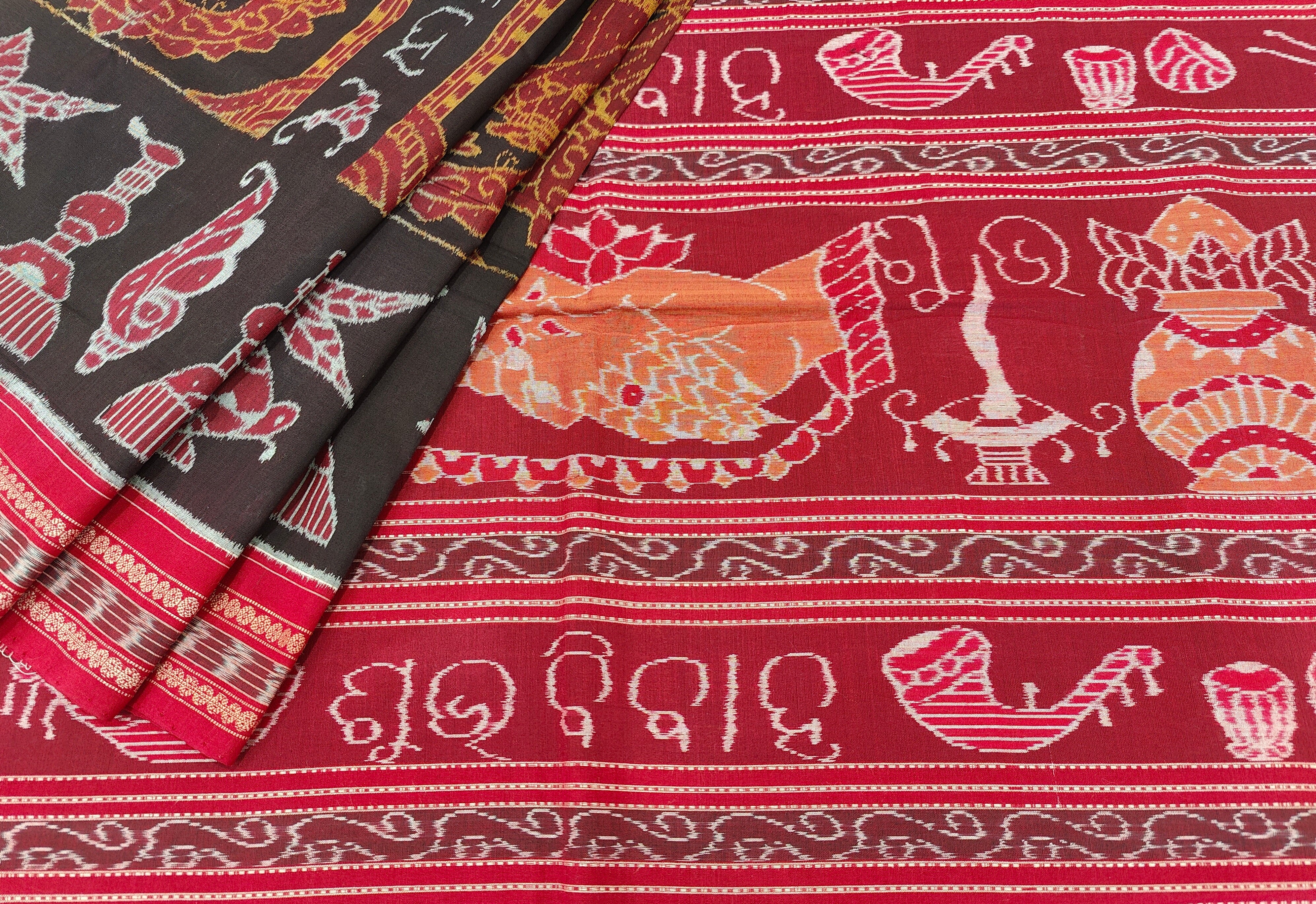 Buy BTHIKIRI Odisha Sambalpuri Handloom Ikat Women's Cotton Saree, Odisha  Handloom Handmade Pure Cotton Khandua Saree, Ikkat Orissa Traditional  Handloom Saree Without Blouse (Black,Brown, BTHI 1295) at Amazon.in